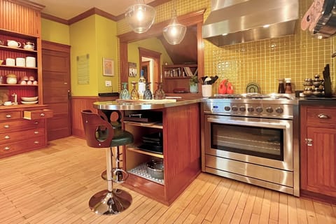 Whip up delicious meals while reminiscing about today’s adventures.