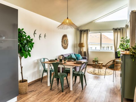 main room opening onto terrace