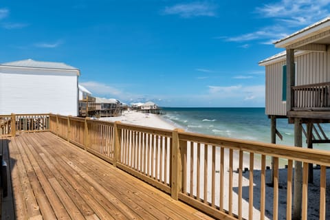 House, 4 Bedrooms | Beach/ocean view
