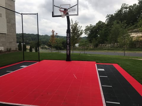 This resort has many amenities for you to enjoy!