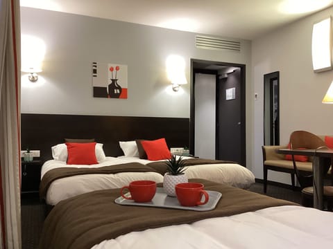 Family Triple Room (3 pax) | Premium bedding, desk, soundproofing, free cribs/infant beds