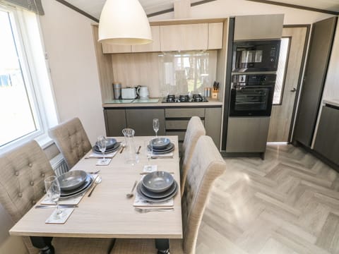 Fridge, dishwasher, electric kettle, toaster