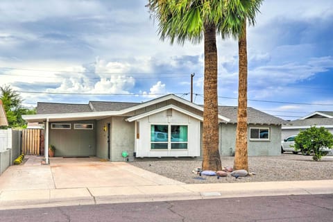 Scottsdale Vacation Rental | 5BR | 3BA | Step-Free Access | 2,000 Sq Ft