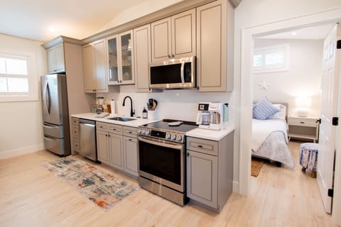 Kitchen/ Doorway to King bedroom