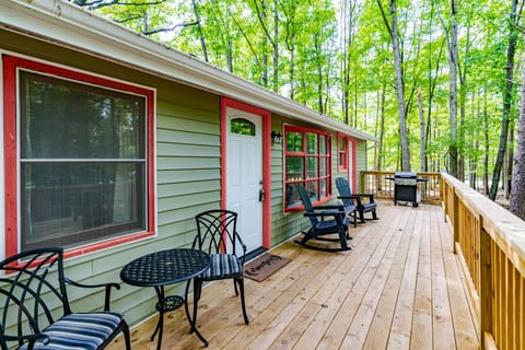 Hang out and grill on the porch
