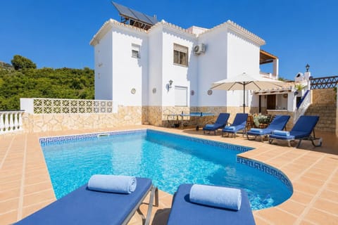 Beautiful villa with private pool and terrace with panoramic countryside views