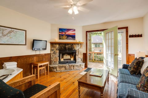 Web20Love20Ridge2046