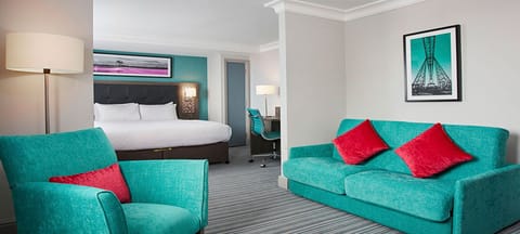 Suite | Desk, laptop workspace, soundproofing, iron/ironing board