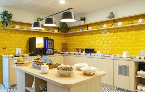 Grab a bite to eat during the breakfast service.