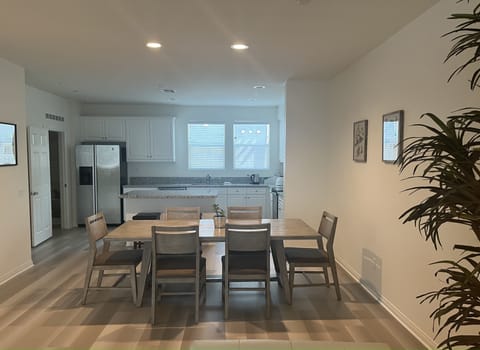 Dinning/Kitchen