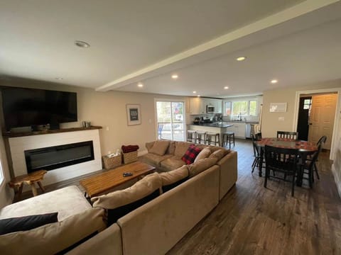 Another angle, 1 st Floor