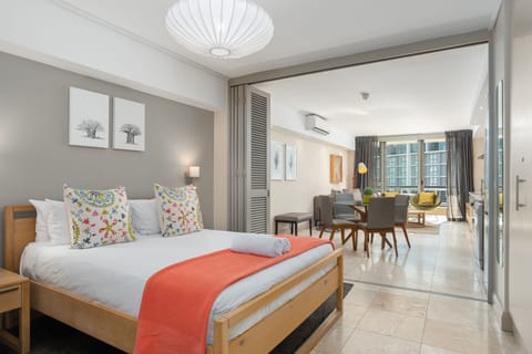 Classic Studio | In-room safe, laptop workspace, iron/ironing board, travel crib