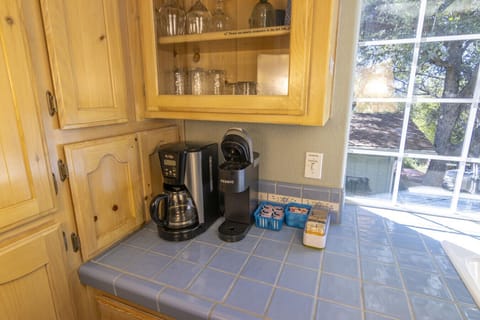 Coffee pot and Keurig