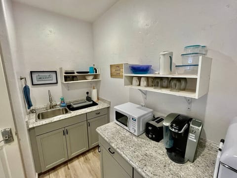 Kitchenette for simple meals