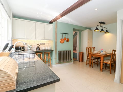 Fridge, dishwasher, electric kettle, toaster