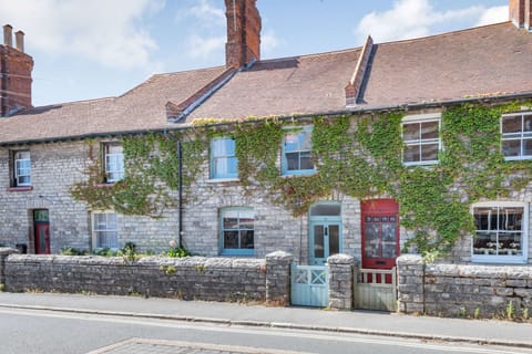 795e61a6-aac8-4aac-9831-cdac91915287