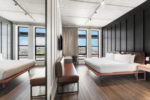 Room, 1 King Bed | Hypo-allergenic bedding, minibar, in-room safe, individually decorated