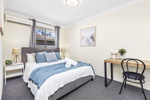 Master bedroom with study desk, a/c & WIR