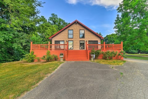 Battletown Vacation Rental | 2BR | 2 Full BA, 2 Half BA | 1,713 Sq Ft