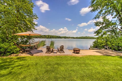 South Haven Vacation Rental | 2BR | 1BA | 900 Sq Ft | Step-Free Access