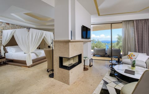 Luxury Suite with Terrace and Sea View | Beach/ocean view