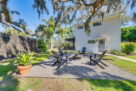 Clermont Vacation Rental | 1BR | 1.5BA | 1,152 Sq Ft | Step-Free Entry