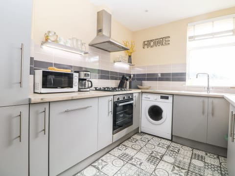 Fridge, dishwasher, electric kettle, toaster