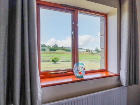 Cottage | 1 bedroom, individually decorated, individually furnished, free WiFi