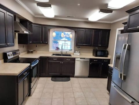 Fully stocked kitchen.