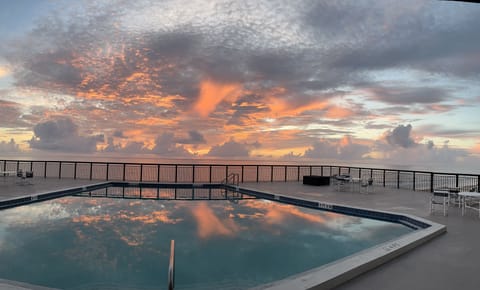 Heated rooftop pool. 