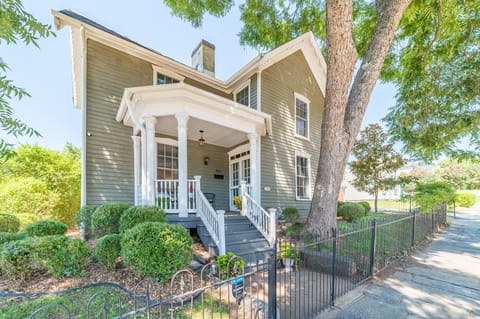 In the heart of a historic district next to downtown Lynchburg