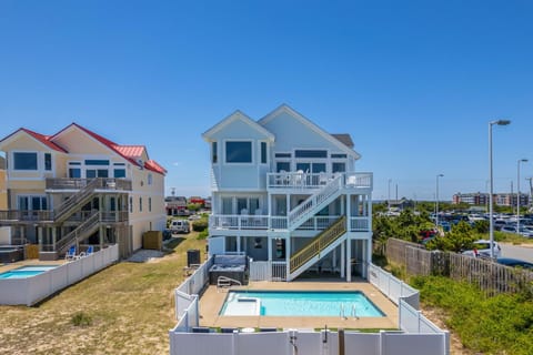 SNH101: Busy Being Fabulous l Rear Exterior - Walkway and Pool Area