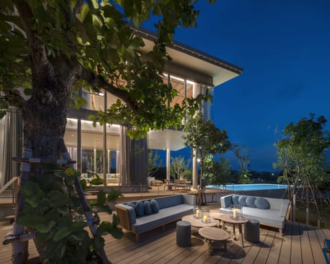 SALA Signature Villa 1 | Terrace/patio