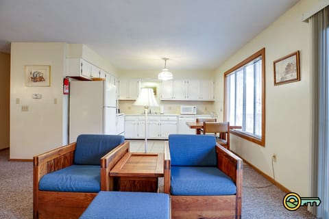 Living room & kitchen