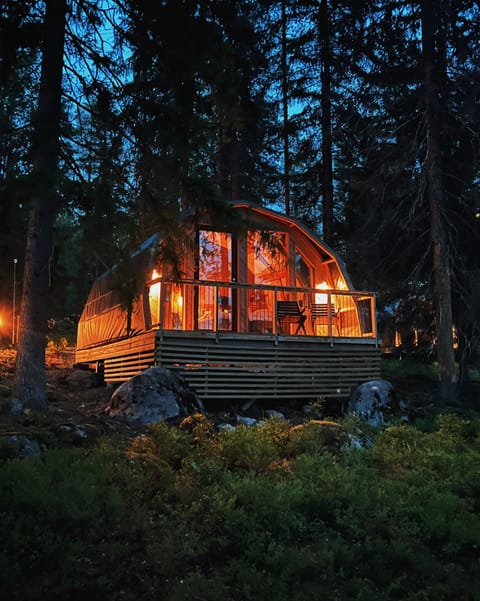Premium Tent, 2 Twin Beds, Non Smoking | Free WiFi