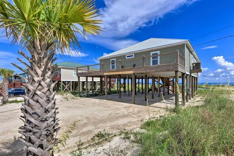 Dauphin Island Vacation Rental | 3BR | 2BA | Stairs Required | 1,485 Sq Ft