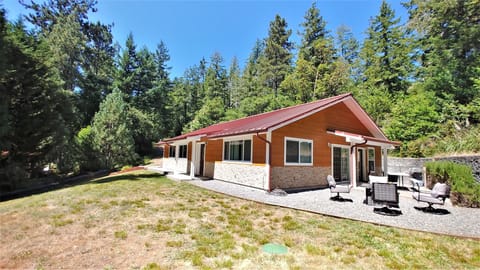 Welcome to your cabin in the woods!