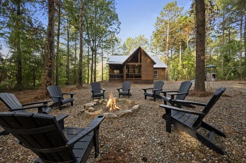 Large outdoor space and perfect area to make Smores and memories!