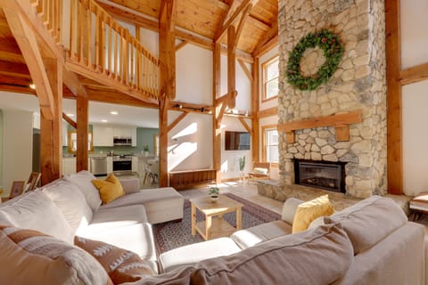 New Durham Vacation Rental | 5BR | 3.5BA | Access Only By Stairs | 3,475 Sq Ft