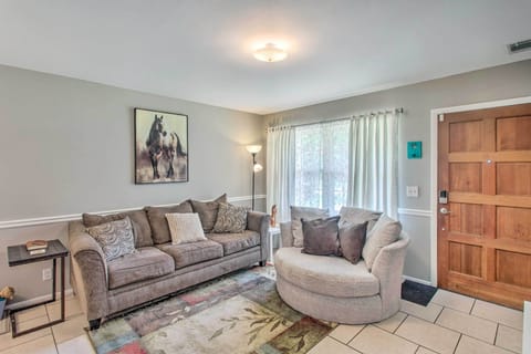 Brunswick Vacation Rental | 3BR | 1.5BA | 1,063 Sq Ft | Half Step to Access