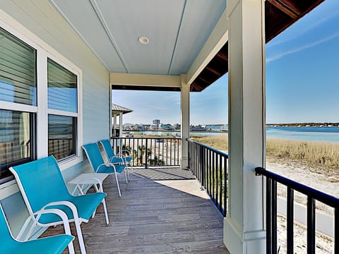 House, Multiple Beds, Balcony, Ocean View | Property grounds