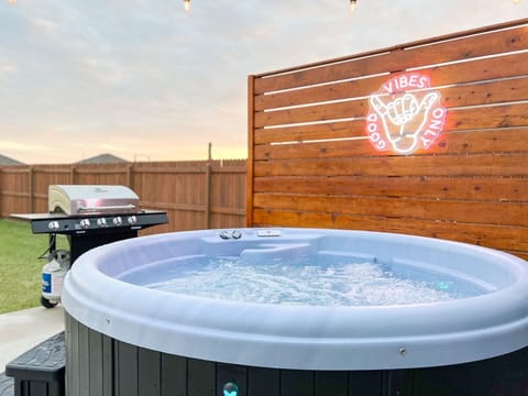 Classic spa that seats up to 6 adults. 
Stainless steel propane grill. 
