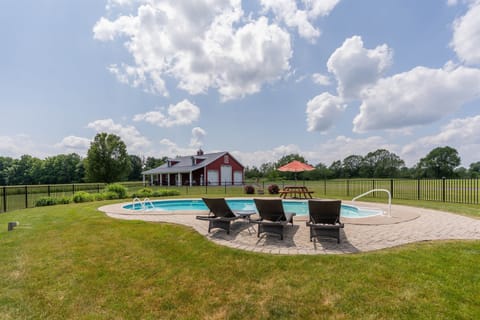 Privacy and Relaxation