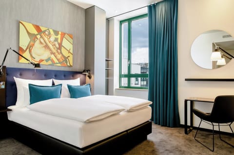 Comfort Room, 1 Queen Bed | Soundproofing, free WiFi, bed sheets