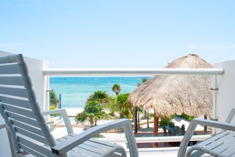 Condo, 2 Bedrooms (Beachfront, 2 Bathroom) | 2 bedrooms, in-room safe, free WiFi