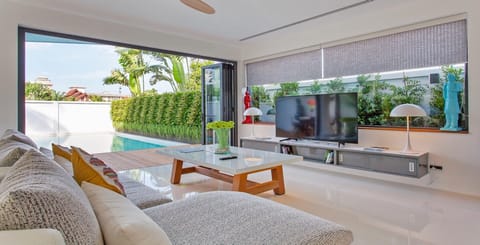 Luxury Villa | Living area | 46-inch flat-screen TV with cable channels