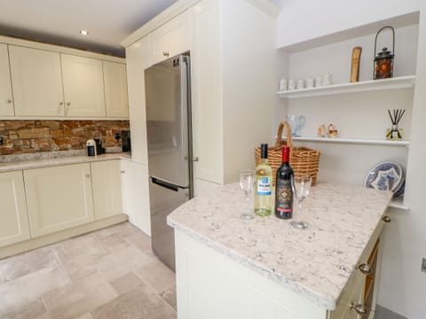 Fridge, dishwasher, electric kettle, toaster