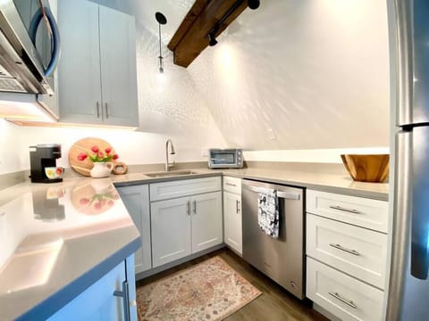 E2d662a9 55a9 4be9 b728 b5a7ea206767