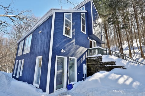 Lower level entrance