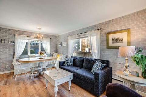 Seaside Vacation Rental | 610 Sq Ft | 2BR | 1BA | Stairs Required